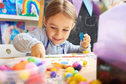 Kids Arts & Crafts Supplies Kit, 1000+ Pieces Creative DIY Art Set with Storage for Painting, Crafting & Learning Activities
